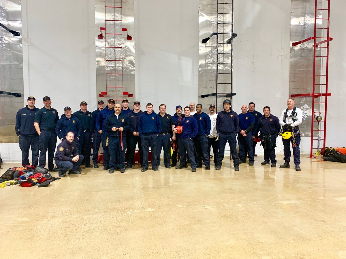 techsafetylines's tweet photo. We love our Firefighters! @DallasFireRes_q our training facility this week to conduct their high angle rescue training. Thank you to our firefighters for everything you do! Your dedication to helping those in need is an inspiration to all.
#dallasfiredepartment https://t.co/qG85NxRBf8
