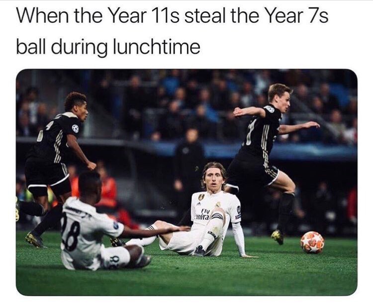 ishy300's tweet photo. @ZakA9_ 😂😂😂 https://t.co/CmhGAW1q5n
