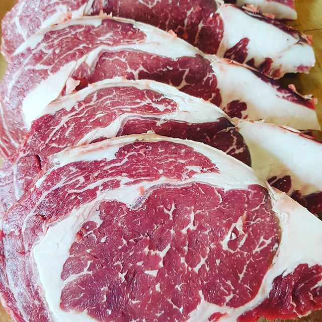 Hannons salt aged Delmonico Rib-eye.........one of our staples @deanesmeatlocker and always will be! Incredible product and made even better by our amazing Asador Grill. #himalayansaltagedbeef #asador #lovedeanes #niproduce #meatlocker #belfastfood #eatb… ift.tt/2H3GkJy