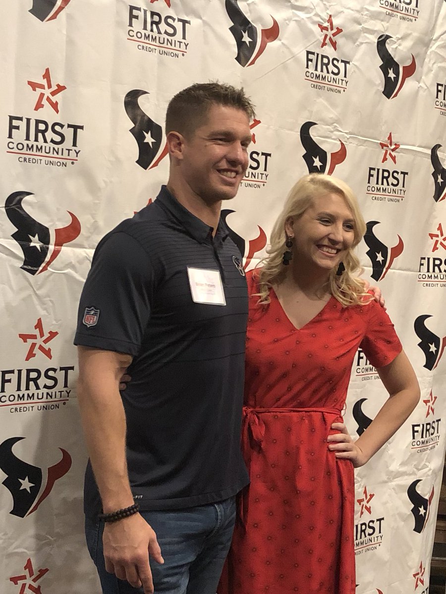 CME_Tigers's tweet photo. Proud to honor @FirstCommCU @HoustonTexans Stars in the Classroom Award recipient Miss Salcich! @SalcichCME @PrincipalMCB @AP_JackieBoyd @CME_Tigers @FortBendISD https://t.co/GYxaF1IBTX