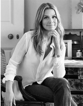 AERIN LAUDER | DESIGNER FOCUS - A refined businesswoman who is at the helm of her own global luxury lifestyle brand - with a full range of high end, designer lighting ✨
To read more : bestandbrown.com/lightingdesign…

#AerinLauder #DesignerOfTheMonth #BestandBrown