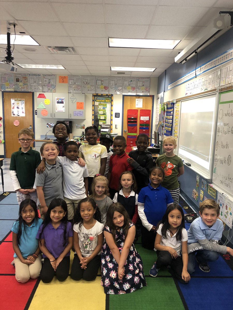 MsCall1stgrade's tweet photo. Happy to have a new student in our class! Welcome to Shadowlawn Chase! @SLESeahawks @collierschools #bAck2bAck https://t.co/vMHKYhMcCc