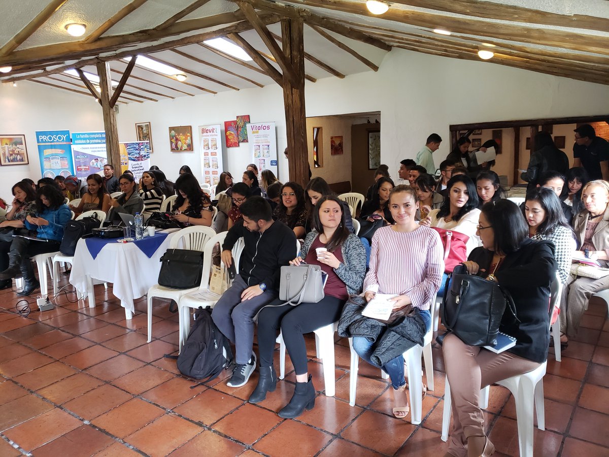 Algunas imágenes de lo que fue el Curso internacional de Nutrición Clínica en "Cuenca - Ecuador"! Estamos muy felices de haber podido ser parte de este taller!! Y agradecemos a <a href="/annecuador/">ANNE</a> "Asociación Nacional de Nutricionistas del Ecuador" por la invitación! #nutrición #salud