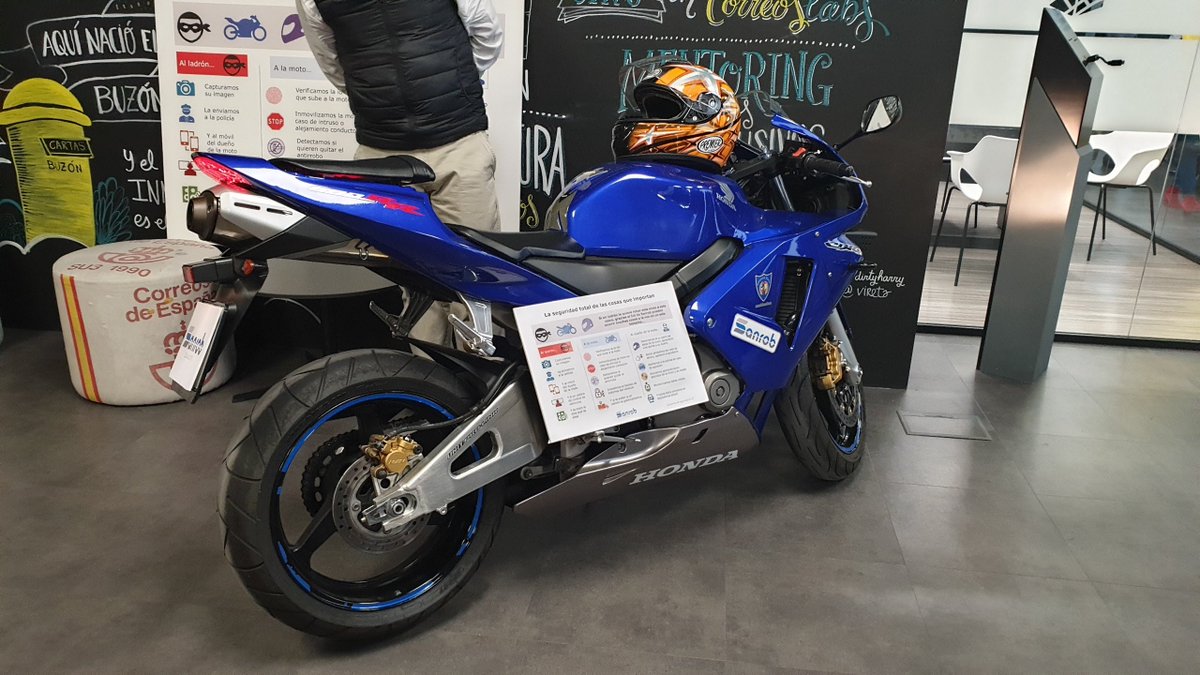 Gleemlabs tweet media