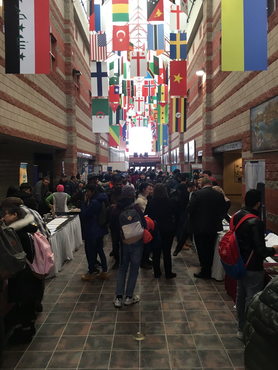 Amazing turn-out for the Job/Career Fair today, and a great diversity of employers looking to provide experiences for our continuing and graduating students.
#cbu #capebreton #highereducation