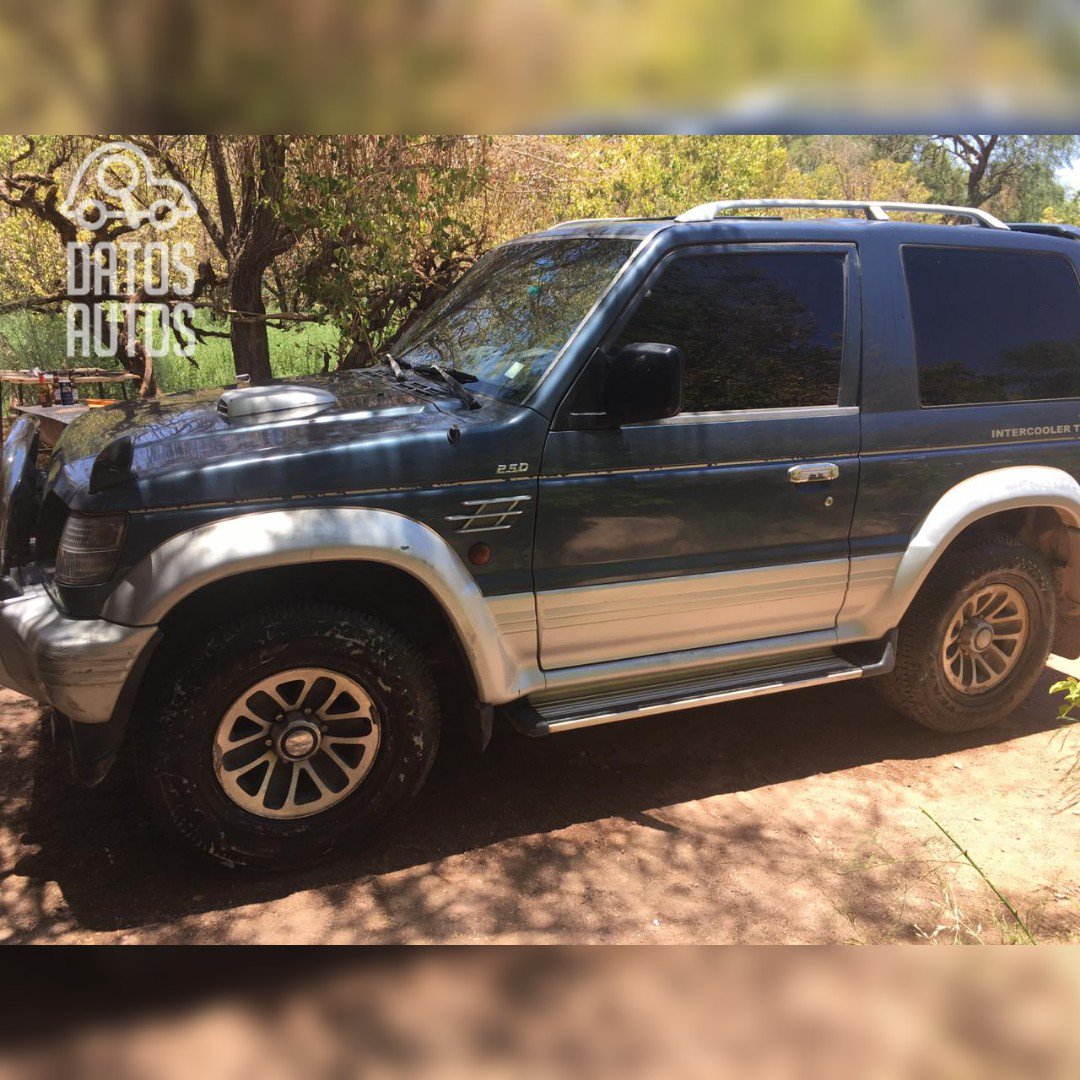 datosautos's tweet photo. En Venta🚘🚩🖼️ #Antofagasta
#Mitsubishi #Pajero 1992
km: 270.000
motor: 2.5
Transmisión: Manuel
Combustible: Diesel
Numero Dueños: 3
Precio: 3.500.000
⛽️ #datosautos
☏Contacto☏
⇢Luis ⇢+56977091099
#autoschile #nortedechile #calama https://t.co/7JQKhuQ8Yw