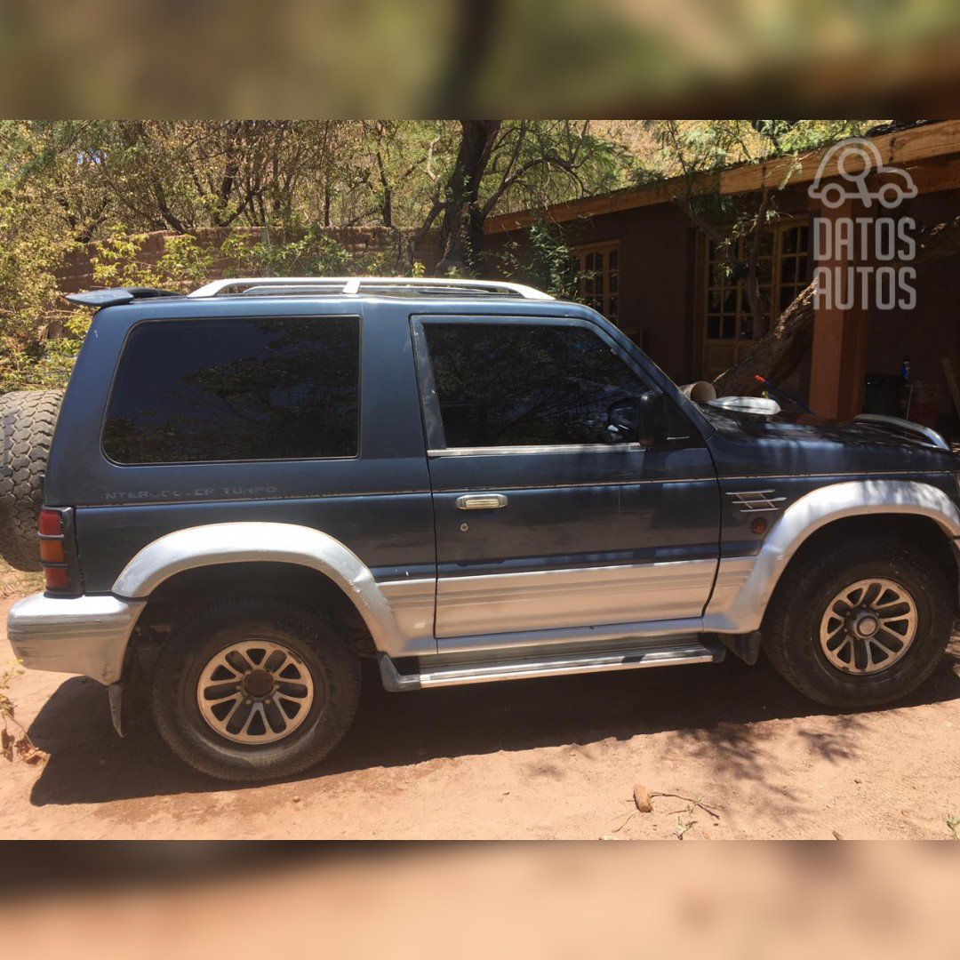 datosautos's tweet photo. En Venta🚘🚩🖼️ #Antofagasta
#Mitsubishi #Pajero 1992
km: 270.000
motor: 2.5
Transmisión: Manuel
Combustible: Diesel
Numero Dueños: 3
Precio: 3.500.000
⛽️ #datosautos
☏Contacto☏
⇢Luis ⇢+56977091099
#autoschile #nortedechile #calama https://t.co/7JQKhuQ8Yw
