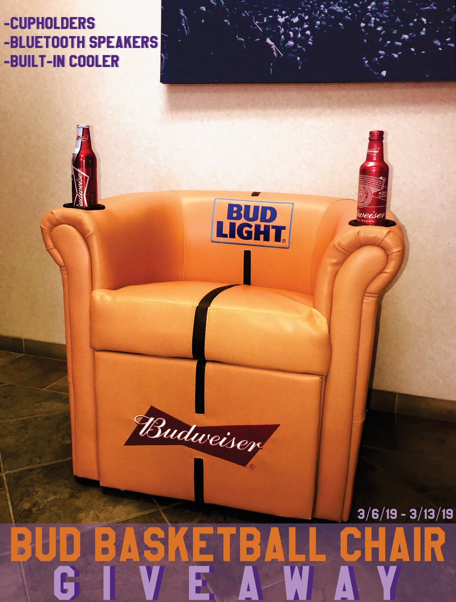 FlintHillsBev's tweet photo. Bud Basketball Chair #Giveaway! 🏀
Enter to #win THIS comfy chair that’s perfect for watching #KSU in the March tournaments! Just rt &amp; follow us! 
Winner chosen at random on 3/13 at 12p. Pick up only. 21 to enter. Enter AGAIN &amp; get full info on our FB! https://t.co/eYYg7miHzL