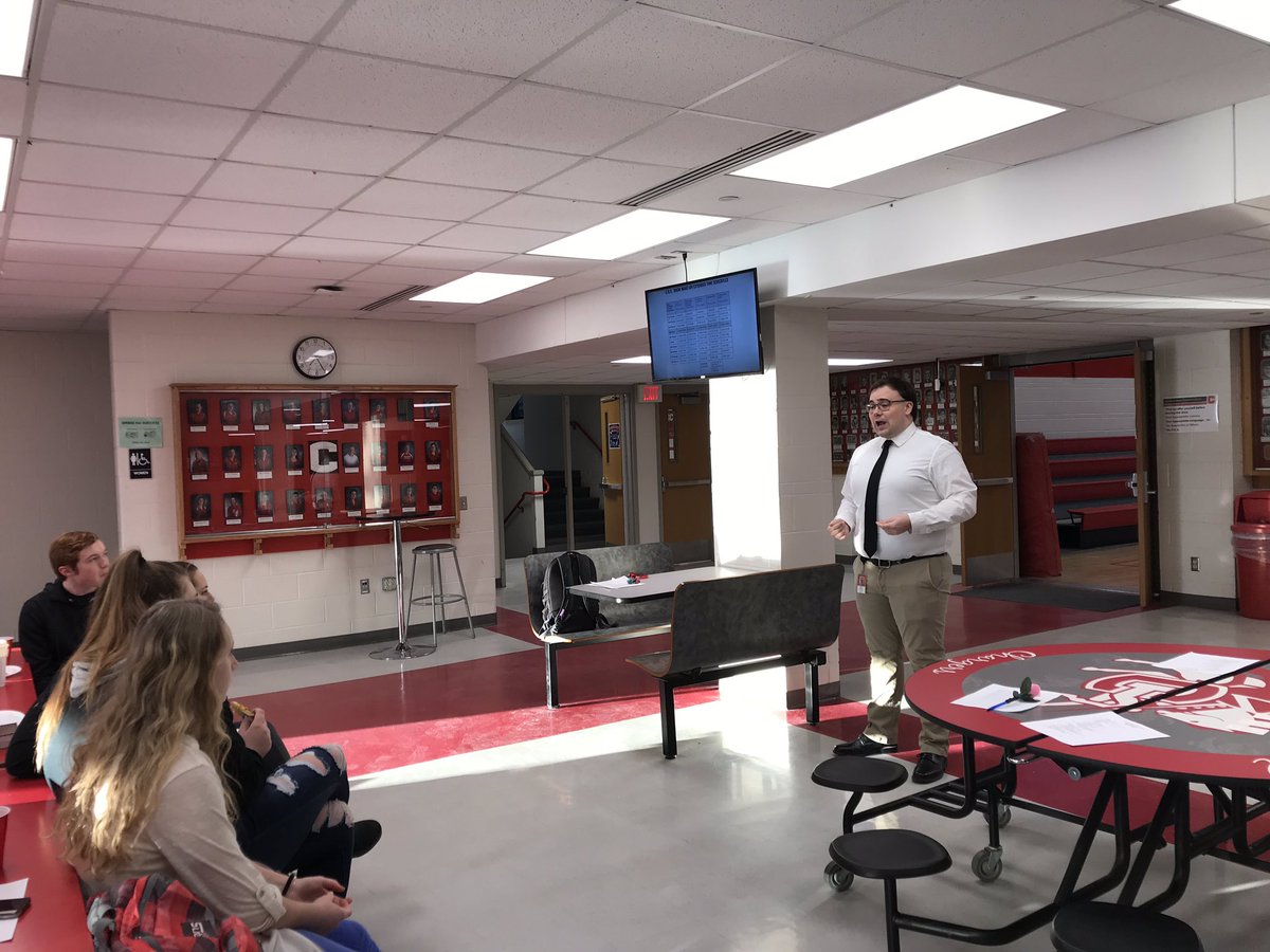 CHSFBLA196's tweet photo. Thanks to Mat Kanour for speaking to members at our meeting this morning! #FBLA #PDPursuit https://t.co/IwvSUvPVUE