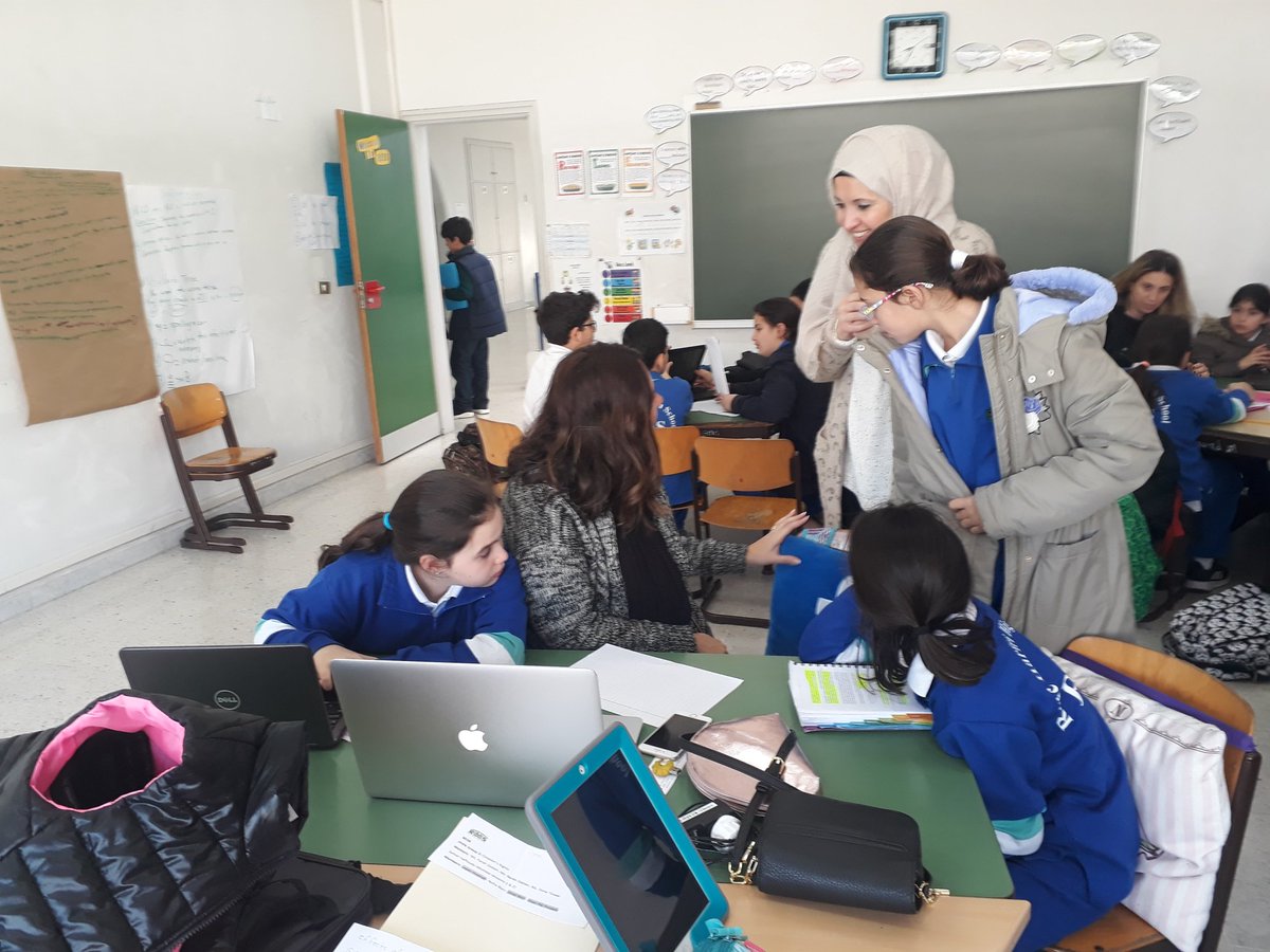 RHHS_PYPX's tweet photo. #finding_out #excitement #mentors https://t.co/KFJSqrCLxl