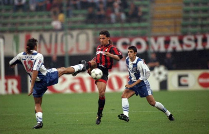LanguageGoa1s's tweet photo. Milan-Porto, 1996-97 https://t.co/tKcVe7cDiz