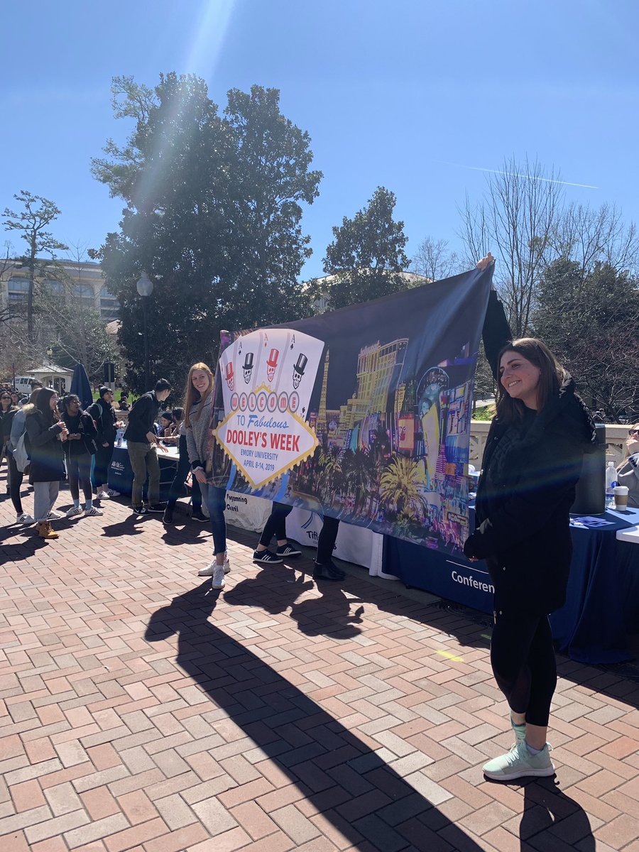 CampusLifeEmory's tweet photo. There you have it folks! Welcome to Fabulous Dooley’s Week 2019! @EmoryUniversity #EmoryCampusLife #LifeAtEmory https://t.co/kyTUR6JO5E