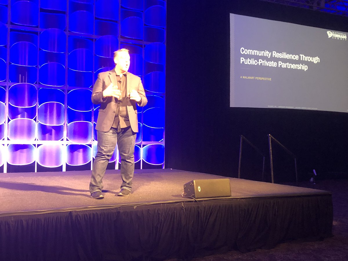 JustenNoakes's tweet photo. “Associates come first”....common theme with private sector, our people are the most important part of our companies...we’re blessed with great people! #NTS2019 #imhereforjasonjackson #TeamWorkMakesTheDreamWork https://t.co/zCokH5i0Ca