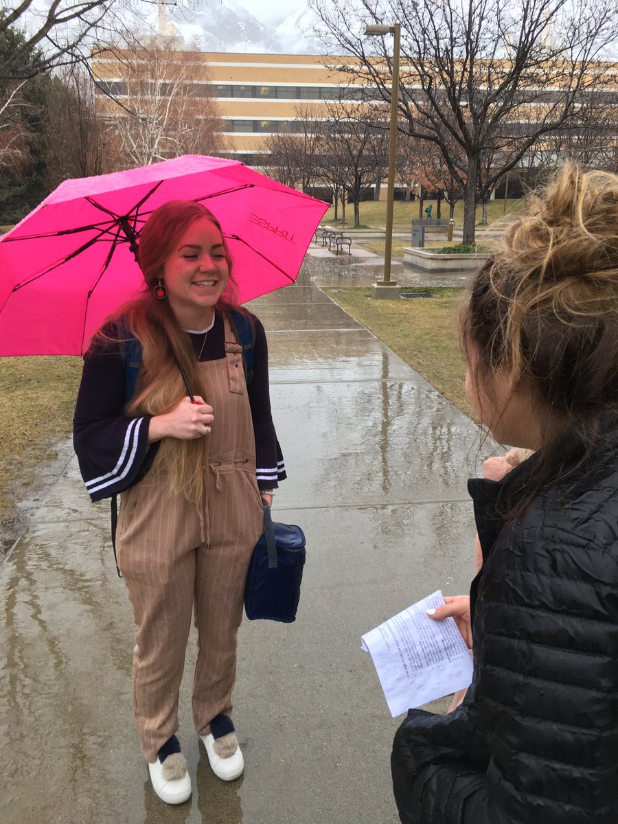 robthejamias's tweet image. Awkward: on a less-than-desirable date, Iliana was once asked if she only worked out so she could get married. #byu #comms321