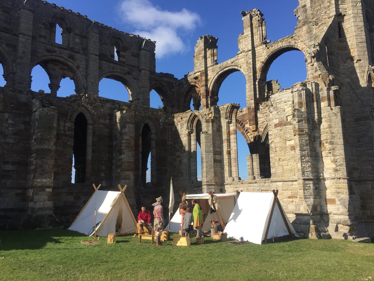 ormsheim's tweet photo. Come join us and get to stay in places like this with friends with entertain public - Whitby abbey 2018
#vikings #vikingsonline #reenactment #ormsheim #whitby #sunnyday #leedsvikings #livinghistory https://t.co/vnG2lzQ9dM