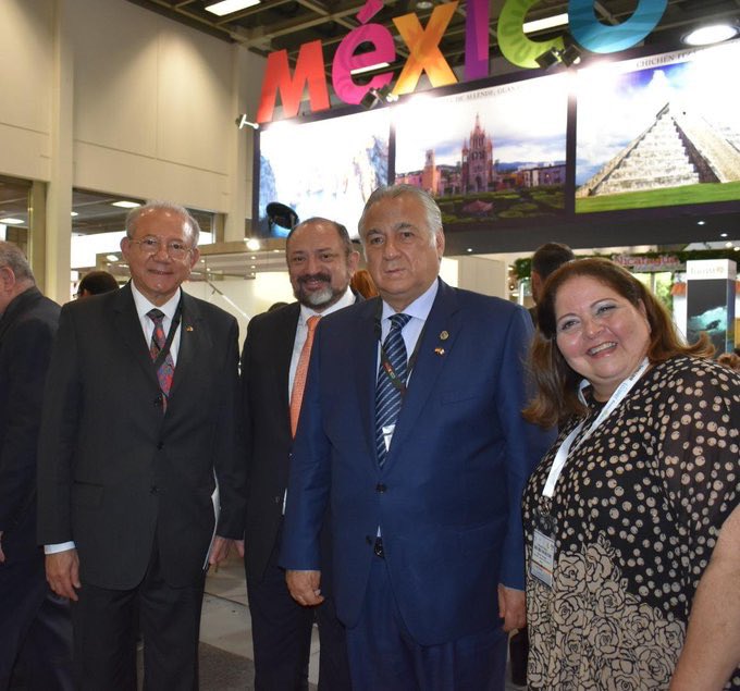 asetur_mx's tweet photo. México está presente en @ITB_Berlin

Grandes personalidades y representantes de la Industria Turística de Alemania y México inauguraron el Pabellón Mexicano

🇲🇽🇩🇪#ITBBerlin es un punto de encuentro para promover e impulsar los atractivos turísticos de México en el mercado europeo https://t.co/c5GkibZBuK