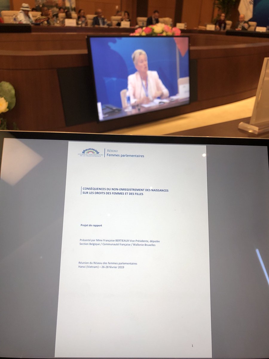 mflalonde's tweet photo. Discussions importantes à #hanoi #vietnam pour favoriser les mécanismes d’enregistrement des naissances à l’état civil avec la #CECAC et le #RéseaudesfemmesAPF suite au dépôt d’un rapport sur les conséquences du non-enregistrement des naissances sur les femmes & filles.#onpoli https://t.co/bYxv5C5Itp