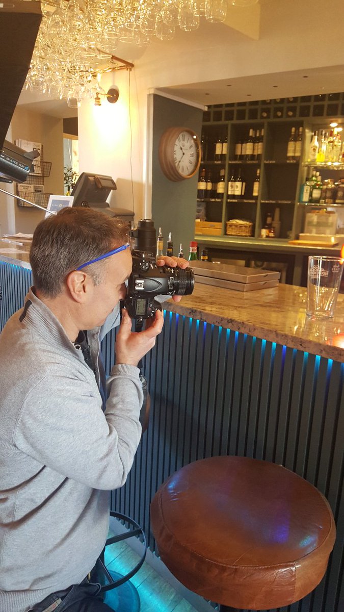 We started this week with a photo shoot of some sparkling glassware in two lovely customer venues <a href="/TheGreenRoom14/">The Green Room</a> and the Dough &amp; Vine <a href="/32snapper/">william shaw</a> #photoshoot #catering #glasswasher #dishwasher #cafe #bars #restaurants