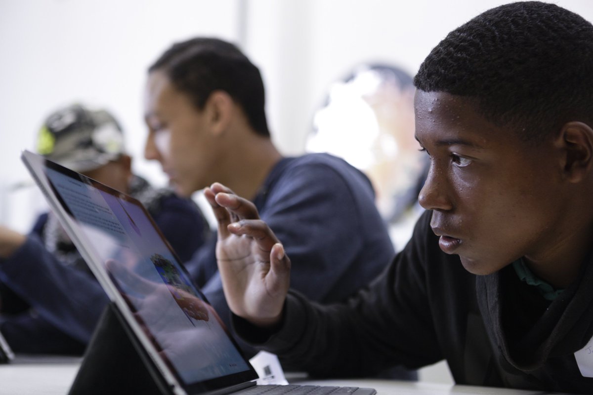 HLScomms's tweet photo. #wednesdaymotivation #digital storytelling arrives at South Africa’s Second-largest Township with help from @AfricaCodeWeek @googleafrica & @sap4good READ MORE: https://t.co/nJNKyf66kw #ict #digitalskills https://t.co/ADIv8PUps8