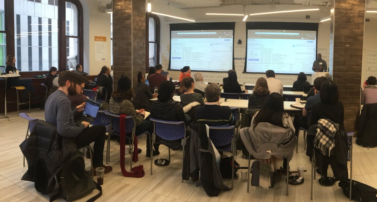 redsoxdad's tweet photo. An awesome turnout for the @SFDCbnug meeting today! https://t.co/znicknSZVO