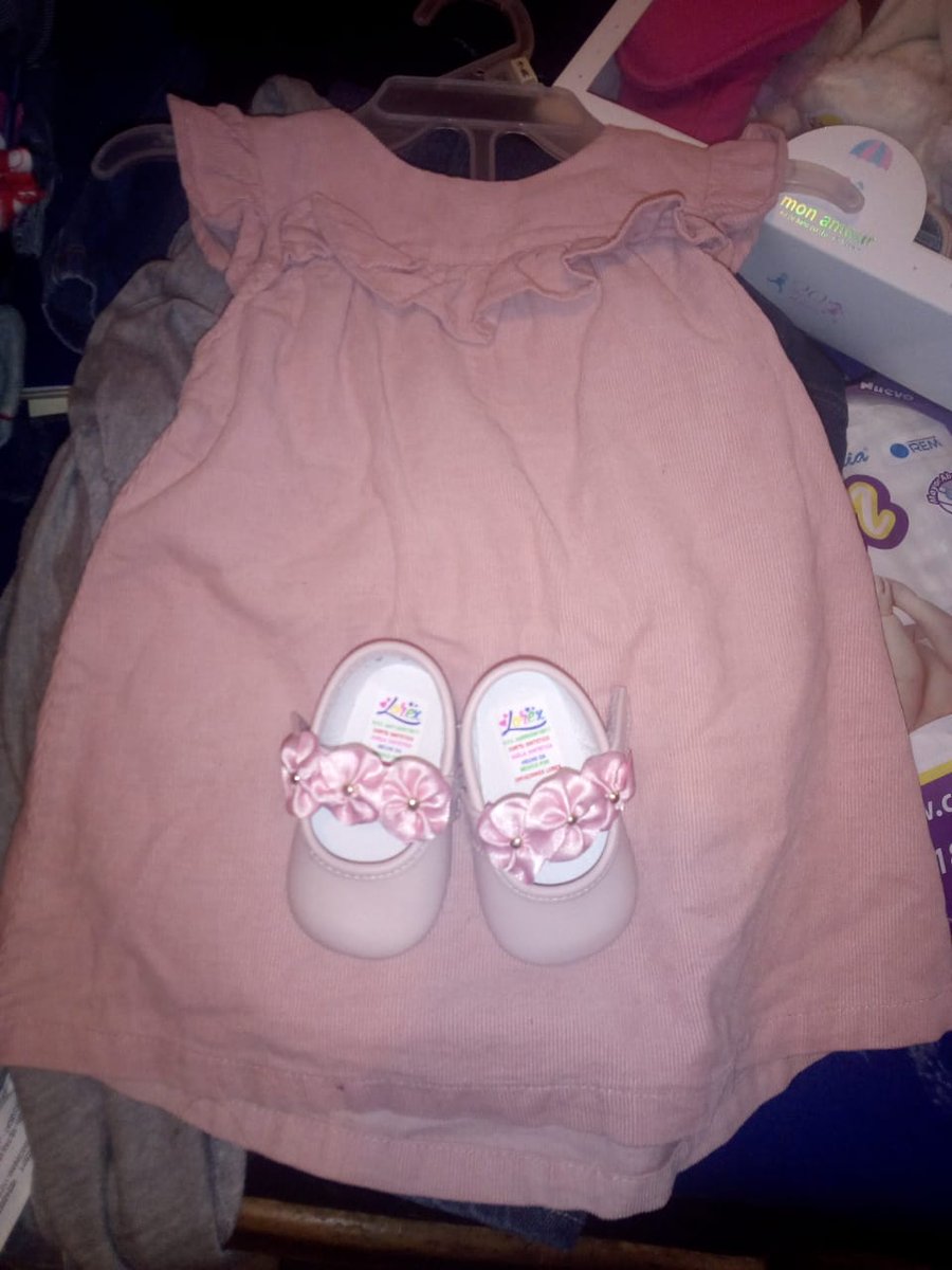 LunaVelasco's tweet photo. Ya eligiendo outfit para #springparade #proudmom Lía cambiaste mi vida! https://t.co/MU0Zblqswr