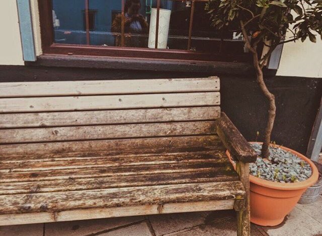 blog_untitled's tweet photo. https://t.co/Hm7sGWK5fv
☺️☺️📷
#BloggersRequired #bloggerstribe #BloggerBabesRT #BloggerLoveShare #bloggerswanted @bloggingbeesrt @BloggersTribe @allthoseblogs @BloggingBabesRT @theclique_uk @BloggerLS https://t.co/vpqToWcJZA