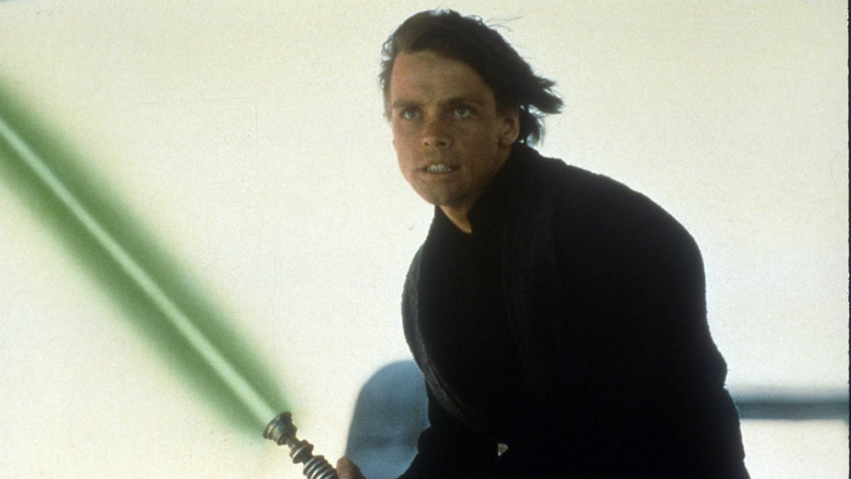 THR's tweet photo. .@TopherGrace edited all 10 #StarWars movies into a mega trailer https://t.co/I9ypT2t0Bz https://t.co/kpjQiqzKfG