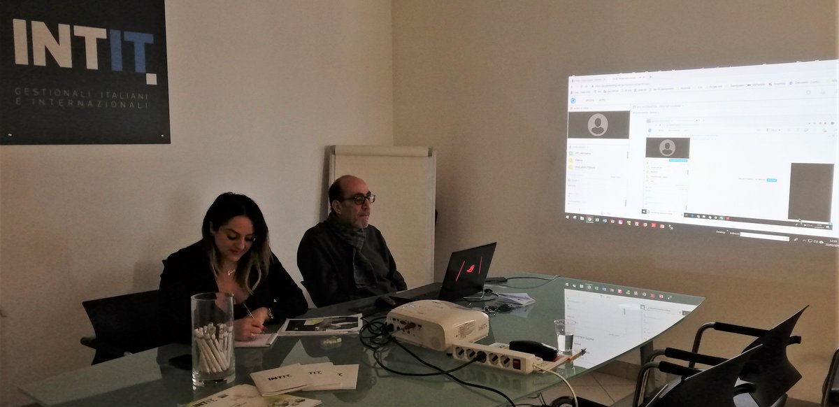 INTITsrl's tweet photo. "Chi continua ad imparare, giorno dopo giorno, resta giovane"..e noi siamo giovanissimi!! Training on the job #NTSinformatica #INTIT https://t.co/B4tGunTNUA
