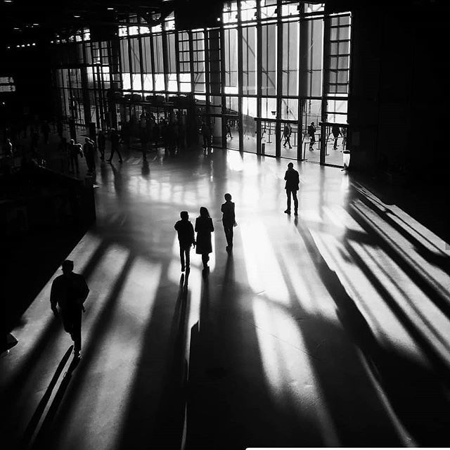 nanouk's tweet photo. #repost from @centrepompidou #shadows #superdrawing1o1 #design1o1
#LeCentrePompidouVuParVous
-
@gokhangogo
-
#CentrePompidou #Forum #Architecture #NoirEtBlanc https://t.co/2zfCmmCmId https://t.co/EX0USHhgVB