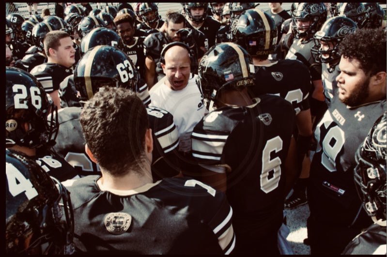 CoachNPayne's tweet image. "It's not the about the million phrases you say one time, it's about the few phrases you say a million times."
The mark of a strong team culture is preaching a CONSISTENT MESSAGE. #MoreThanConquers #EndureToReign #GTBrand🌪