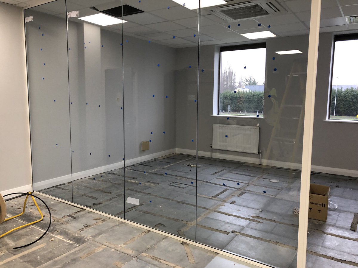knightlywindow1's tweet photo. Manifestation added to office  #manifestation #glazing #glass #windowfilm #glasspartitions #OfficeSpace #partitioning @knightlywindow1 https://t.co/pcwks70oLt