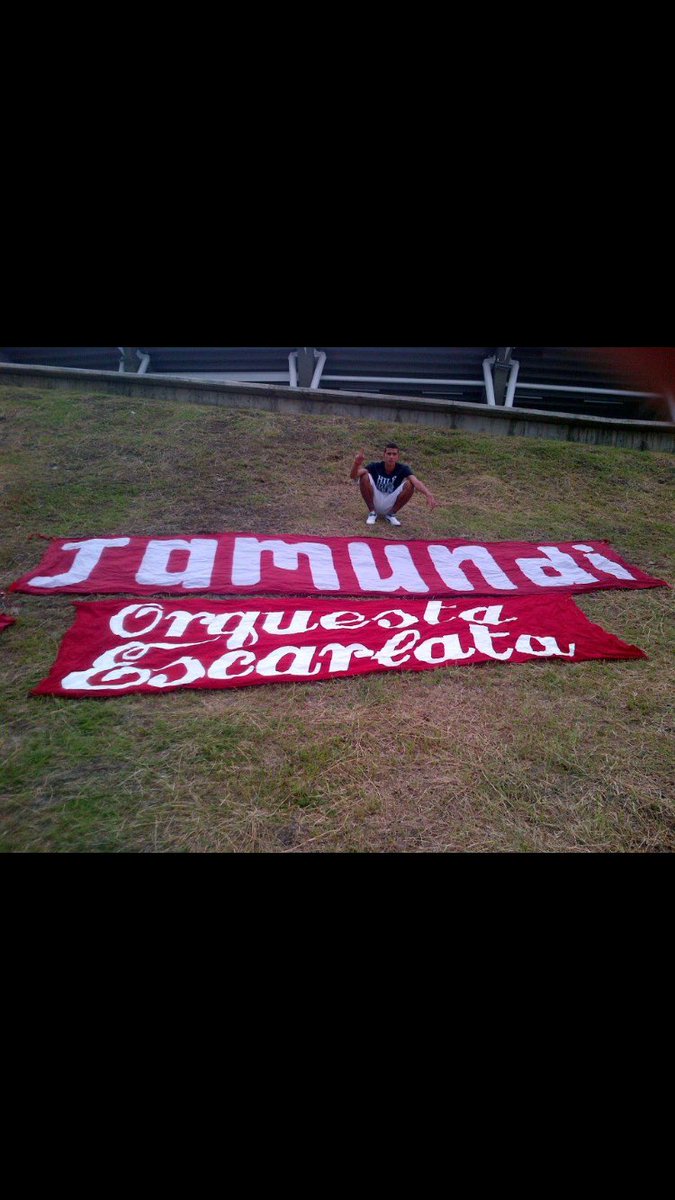 JamundiOficial's tweet photo. Aguante RAMA querido tu banda no te olvida, siempre te recordamos con tu locura por América, alegría y carnaval que te caracterizaba. siempre presente nuestro amigo hermano de cancha. Muchas gracias, a RAMA muchas gracias 🎶🇦🇹

RAMA pte.. https://t.co/vj9Yz4mor2