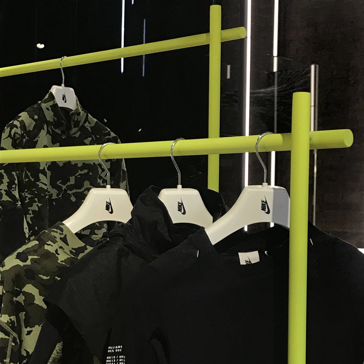 Vice Paille Penser A Lavance Nike Mmw Training Series 002 Victor Logique Avantage