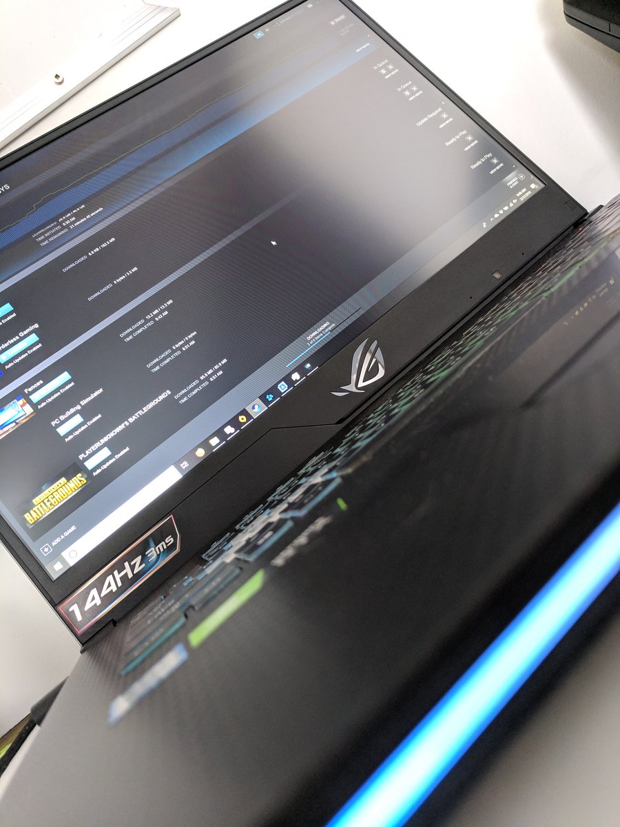 Syncrosys's tweet photo. I named her Synnamon. She'll serve me well. #rog #scarII @ASUS_ROG
Time to play some games with my fellow gamers @theSHEDteam
What games should I install as well as @Rainbow6Game ??? Comment with your suggestions.
I didn't forget to install @OvertoneApp ! https://t.co/9gInpmjAmm