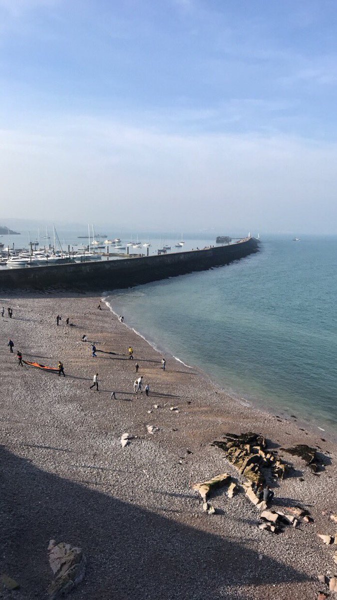 .scott thomas. tweet media