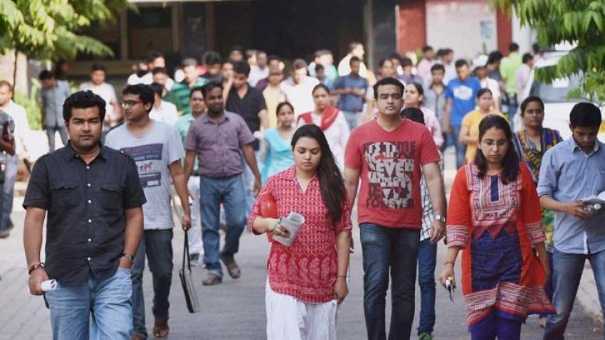 ABPNews's tweet image. #MPPSCRecruitment 2019: Apply for 1132 Medical Officer jobs, registration begins today

Details: abplive.in/education-news…