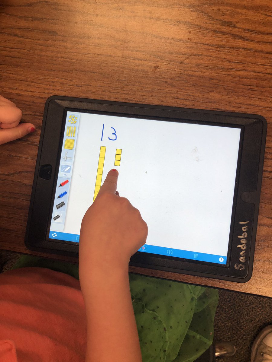 SandobalsClass's tweet photo. This morning’s APPetizer involved using #NumberFrames and #NumberPlaces to practice math equations and teen numbers. #reaganrays #engageLISD https://t.co/BykFIox8vu