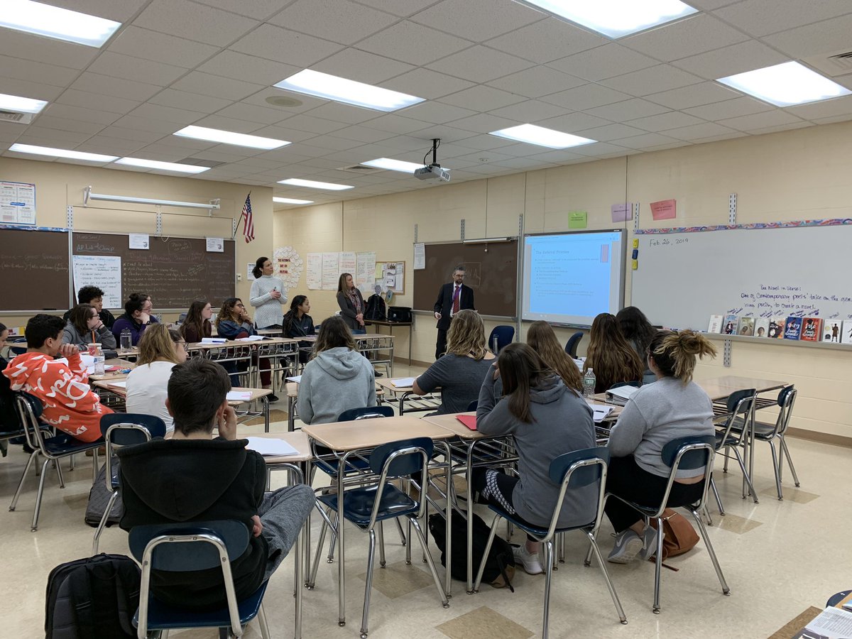 MWHS_English's tweet photo. Mr. Eulau, Ms. Dunning, &amp; M. Matise sharing the world of Special Education with #ExploringTeaching students. @ualbany #UHS https://t.co/jyj3Ucf20U