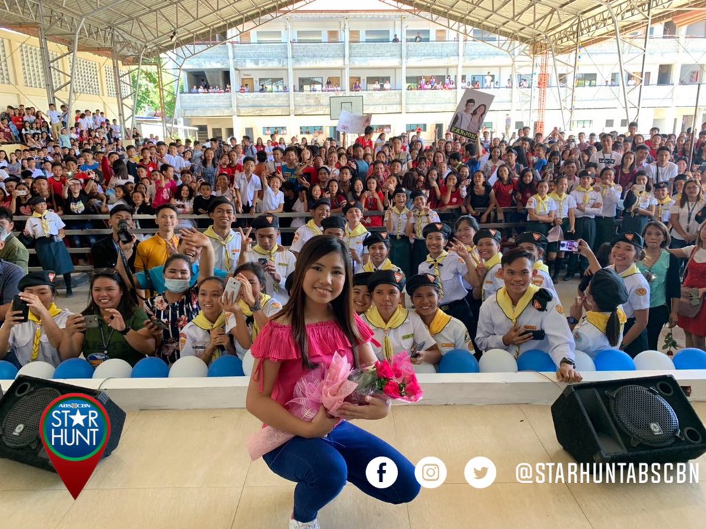starhuntabscbn's tweet photo. LOOK: Bumisita si Lie kasama sina Kaori, Karina at Jelay sa Max Mirafuentes Academy at sa SDA Cuambogan! 🤩 Thanks for the love, Davao! ❤️ https://t.co/QZr8J0wkrs