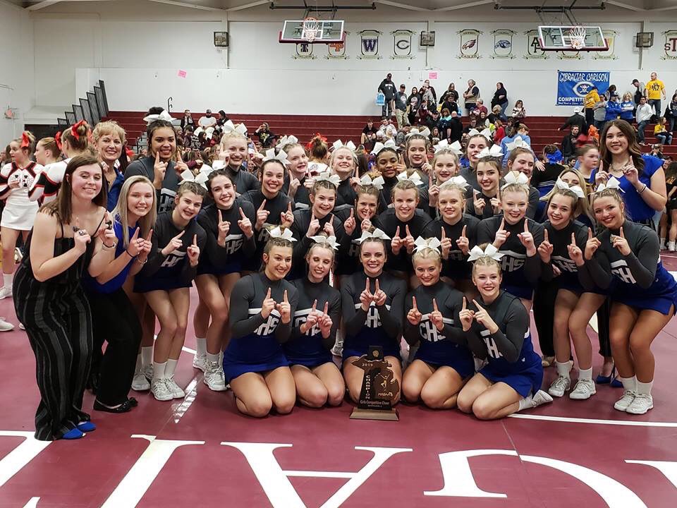 BojarskiSummer's tweet photo. and just like that...one competition left, one last run with my favorite girls in blueπ itβs time to show everyone all the hard work weβve put in #NLFPG #statefinals2019 https://t.co/KfusiR10kC