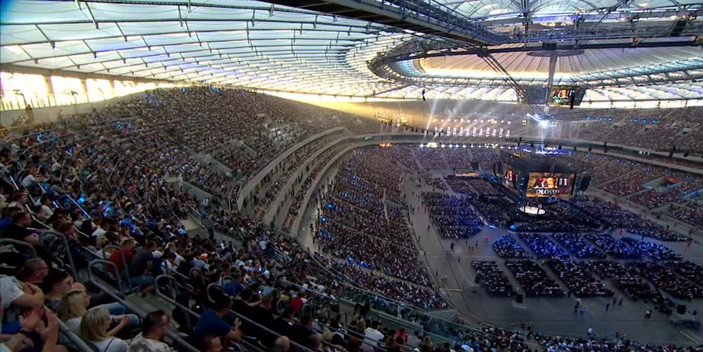 KSW_MMA's tweet photo. #KSW1 ➡️ 300 viewers
#KSW39 ➡️ 57 766 viewers
#15yearsKSW https://t.co/KTSHhR0wpO