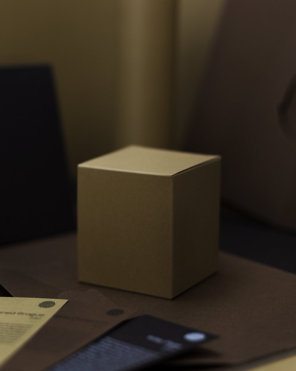 Wigstonpaper's tweet image. Who likes brown paper shades?  Senses boasts a beautiful array of browns for artisan brands.  #sensespaper #madewithsenses
sensespaper.com
