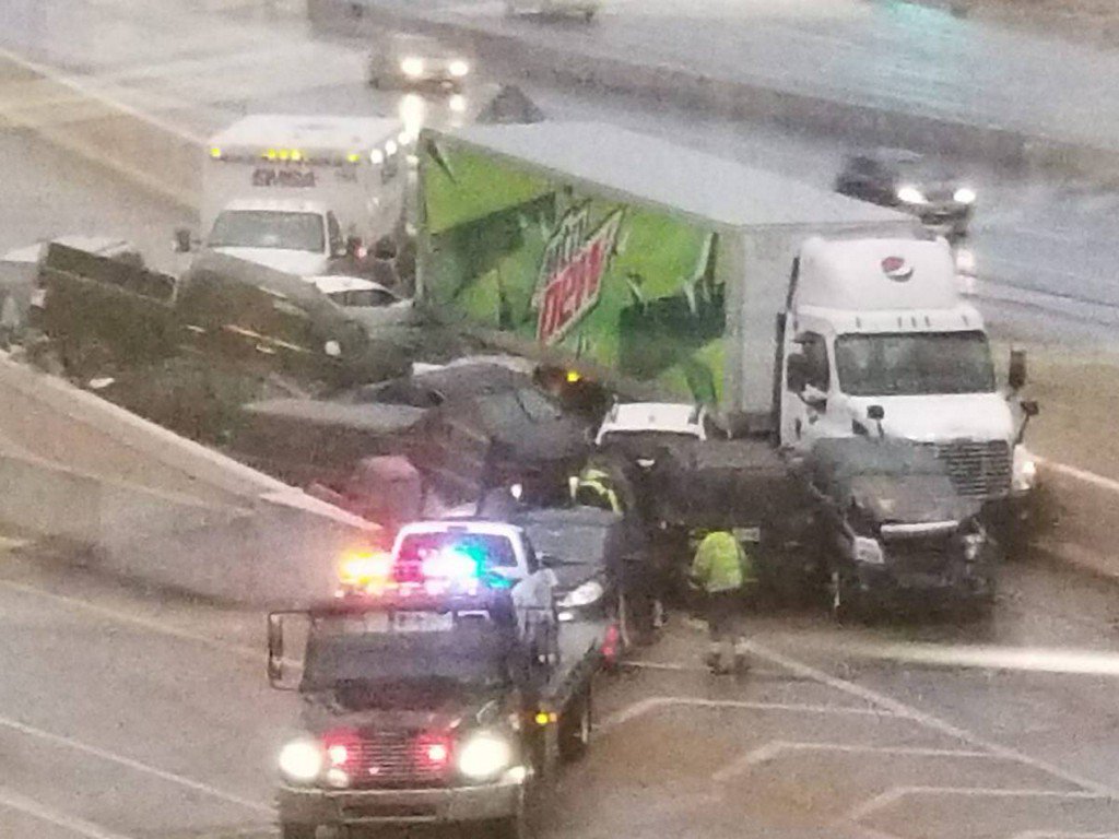 kfor's tweet photo. Slick spots wreak havoc for drivers during morning commute https://t.co/bJizeWh78G https://t.co/1IqZ0KkQXF
