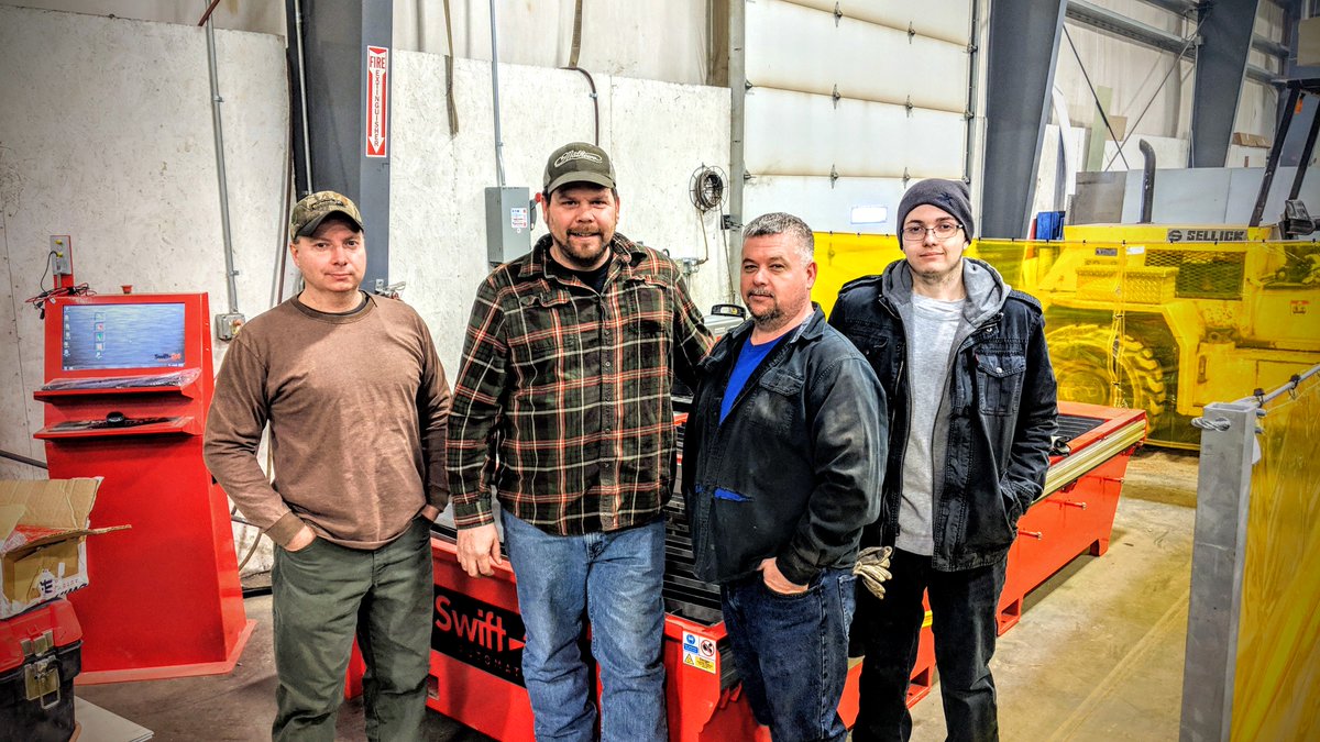 cut_swift's tweet photo. Here are some pictures from a recent Swift-Cut install at Conley Fabs,based in West Virginia, US.
They will be using their new Swift-Cut Pro 3000 #plasmamachine with a @Hypertherm Powermax125, to cut out hinges, door panels, and side panels for the dump bodies they build. https://t.co/MTVCM9crnT
