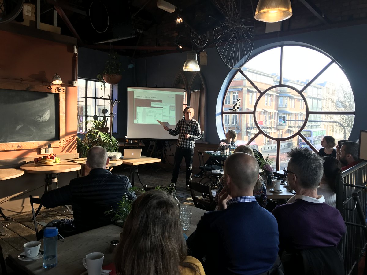 Jenny_Bamber's tweet image. Always trust @srlawr to give an awesome presentation - Complications and solutions to the LEX migration? Not a problem, Simon has it covered. @salesforce @SalesforceUK #lightningmigration #LEX