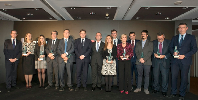 BIOVAL_es's tweet photo. La empresa @ImegenTw premiada en #PremiosEconomia3 Enhorabuena a @Angela_Prez, a su equipo y a los demás premiados @Avia_automocion #EntornoPreMercado @lamarinadevlc @EquipoHumanoSL @Cuatroochenta #Cotoblau #EuropaTravel @SPB_Spain @AutPortValencia 👏👏 https://t.co/KNtJOidmAe https://t.co/WIU7hsfuhJ