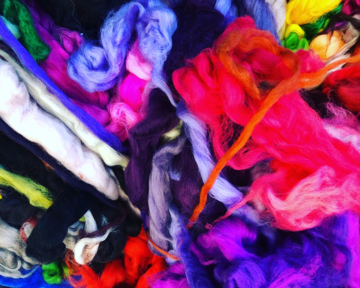 UniRdg_IoE's tweet photo. #art takeover today! Our fab #pgcesecondary #artanddesign #students have started the day with a #feltworkshop @UniofReading @getintoteaching @UniRdgsecondary https://t.co/iLVYDo3gZp