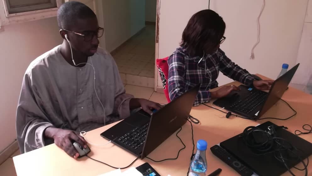 AccessCodeOFP's tweet photo. Quelques photos de nos apprenants de la promo Keloumak qui, après leur 6 mois de formation à l'#ACSDakar, se sont déployés depuis près de 4 semaines maintenant en tant que développeurs Web dans différentes entreprises du numérique au Sénégal ! @EstelDakar @onlineformapro https://t.co/6eYYpcrgHU