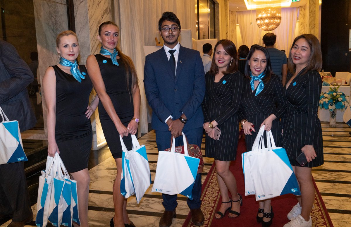 Kreston_Menon's tweet photo. Thank you to all our people behind the #KrestonMenonLaunchParty and #25YearsCelebration. You made the difference!
#KrestonMenon #KnowingYou #UAE #Dubai #DubaiFDI #FDIinDubai #India #IndianEmbassy #IndianEmbassyUAE #ConsulateGeneralofIndia #CGIDubai #DubaiGovernment https://t.co/rSBaXgO9bL