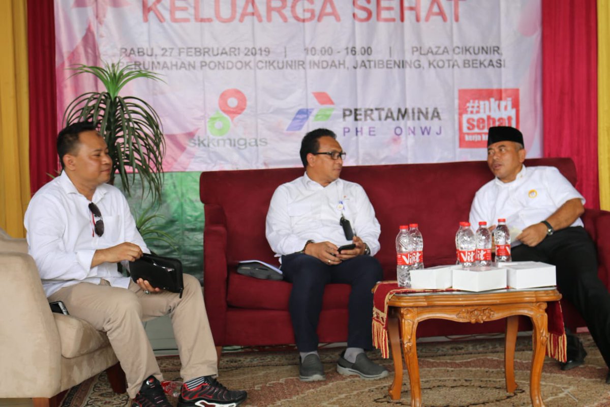 Rahmat_Effendi_'s tweet photo. Menghadiri talkshow Galang Kemajuan (GK) Ladies, dengan mengangkat tema Ibu Bujak, Ibu Hemat, Keluarga Sehat. Acara tersebut bekerjasama dengan SKK MIGAS dan Kementrian Sosial
@pemkotbekasi @humasbekasikota https://t.co/WYMYUPGdRz